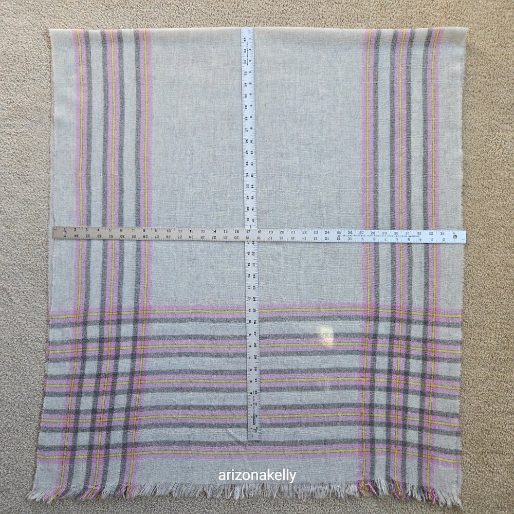 J. Crew Lightweight Wool Grey & Lavender Scarf *TINY TREATED HOLE* - Picture 10 of 14